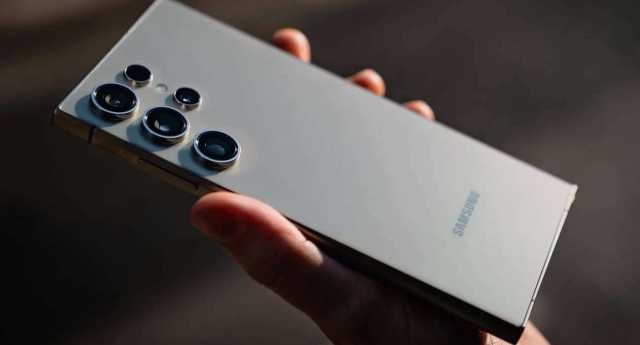 وداعًا آيفون.. 9 ميزات خارقة في Galaxy S25 تترك iPhone 16 بعيدًا