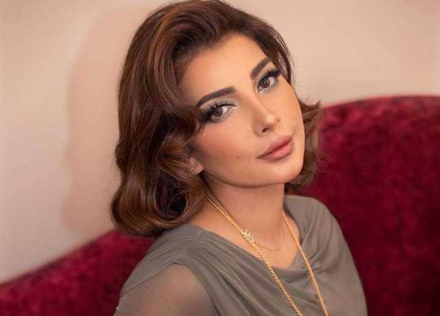 تضامنا مع غزة.. الفنانة أصالة نصري تفاجئ جمهورها بإطلالة مختلفة (صور)