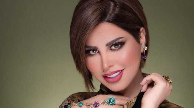 الفنانة شمس الكويتية تبهر جمهورها بإطلالة عصرية جريئة.. صور