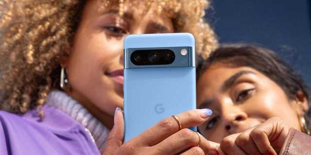 جوجل تطرح رسميا هاتف Google Pixel 8 بمواصفات تتحدى آيفون وجلاكسي.. سعر ومواصفات