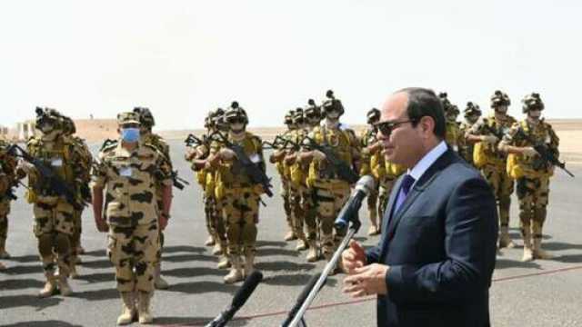 هل تستعد مصر لمواجهة اسرائيل عسكريا؟ الجيش يستعرض بالسلاح الروسي المدمر والسيسي يفاجئ الجيش الثالث بزيارة ''تفتيش حرب''