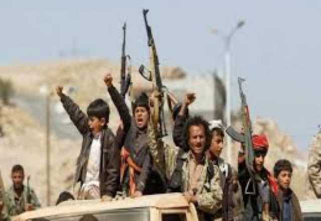 مليشيا الحوثي تختطف المئات من المشرفين التابعين لها