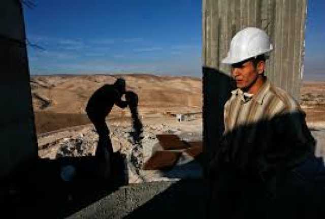 حكومة الاحتلال تعلن جلب 65 ألف عامل أجنبي بدل العمال الفلسطينيين