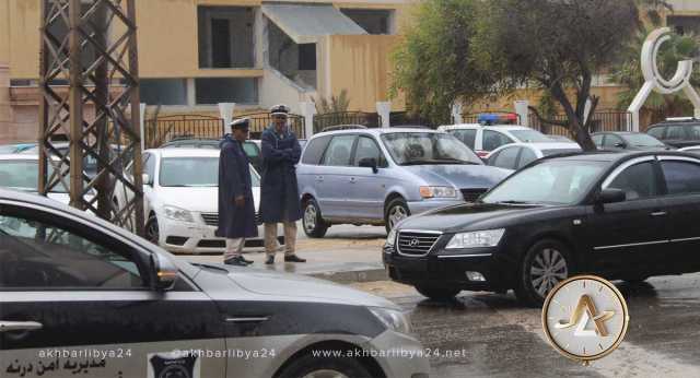 أمن درنة تُعلن حظر تجوال بسبب سوء الأحوال الجوية