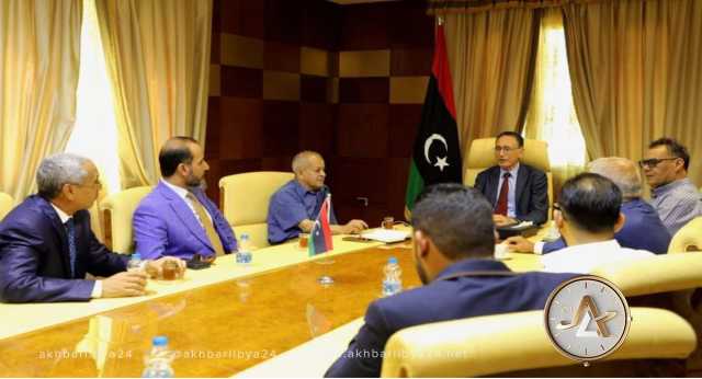 الحويج يطالب بإعداد تقارير دورية عن نشاط الغرفة التجارية الليبية المصرية المشتركة 