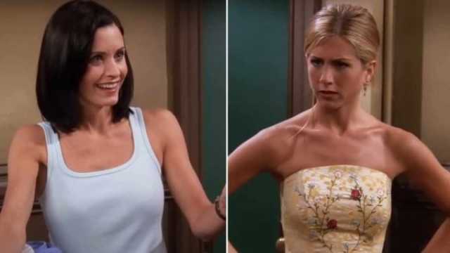 كورتني كوكس: جينيفر انيستون اخذت جميع ملابسها في Friends.. وملابس مونيكا