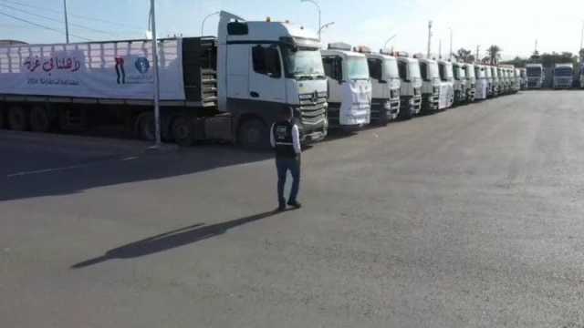 لتوزع قبيل العيد.. (فيديو) الأردن يسير أكبر قافلة مساعدات برية نحو غزة