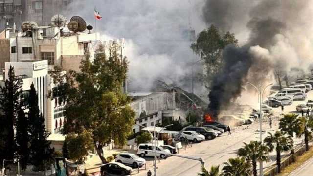 مقتل عدد من الدبلوماسيين الإيرانيين بغارة إسرائيلية على دمشق