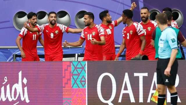 الأردن يحقق انتصارا دراماتيكيا على العراق ينقله إلى ربع نهائي كأس آسيا