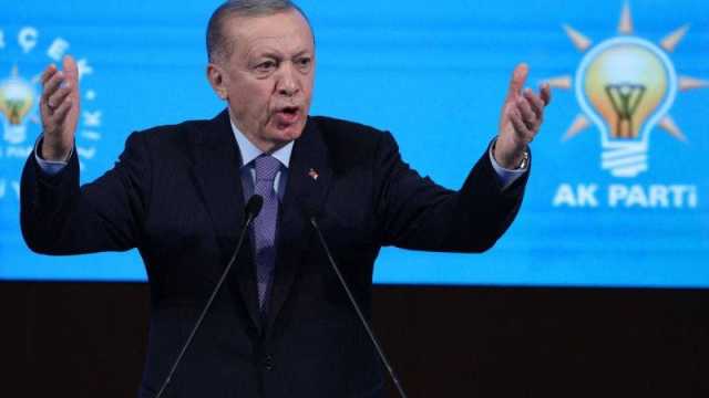 أردوغان يتعهد بهزيمة المعارضة في الانتخابات البلدية