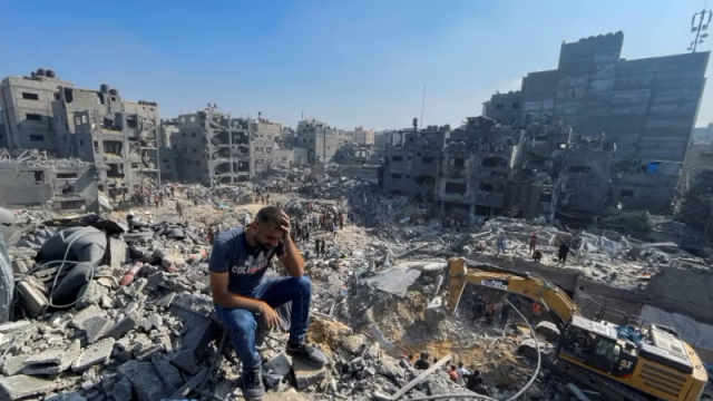 كم من الوقت يتطلب إعادة إعمار غزة؟ الرقم سيصدمك