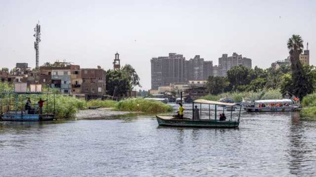 مصر: مصرع عمال جراء غرق عبارة في القناطر