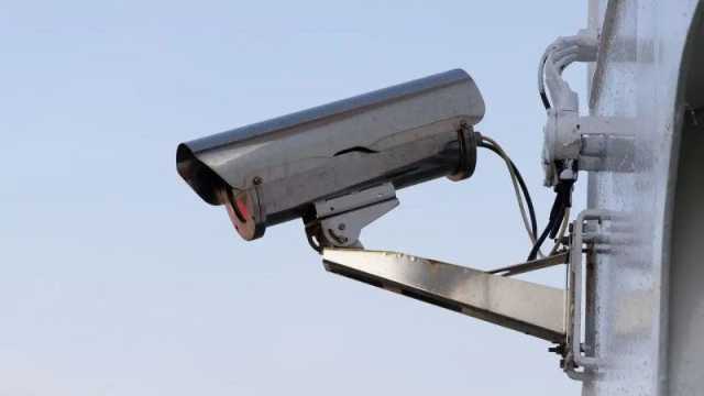 السعودية تحدد مخالفة العبث بأجهزة المراقبة الأمنية الكاميرات