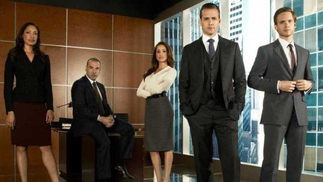 هل تشارك ميغان ماركل في المسلسل المشتق Suits ؟