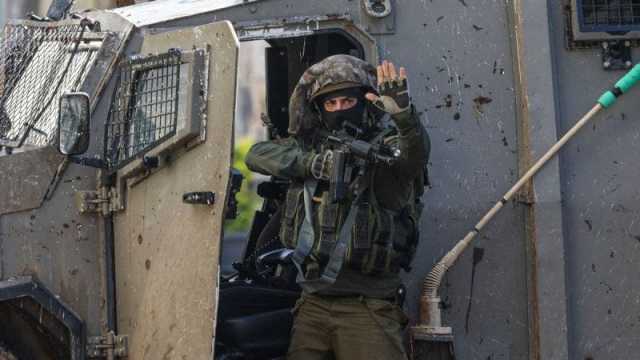 استشهاد المنفذ.. طعن جنديين اسرائيليين جنوب القدس