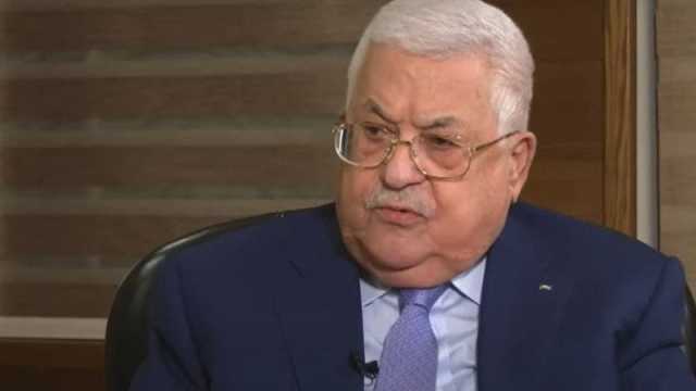 عباس يحيل عشرات السفراء الفلسطينيين الى التقاعد