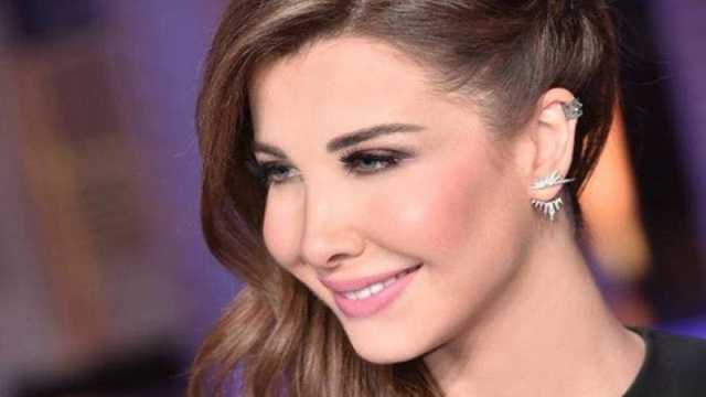 نانسي عجرم تودع الصيف بجلسة تصوير جريئة