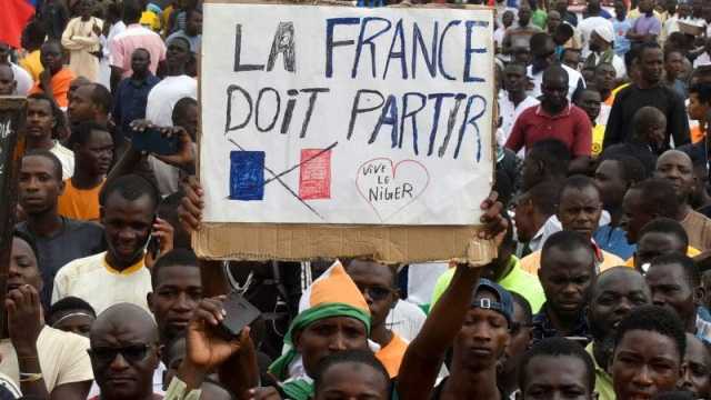 النيجر: احتفال موسيقي بحضور الآلاف بعد رحيل السفير الفرنسي