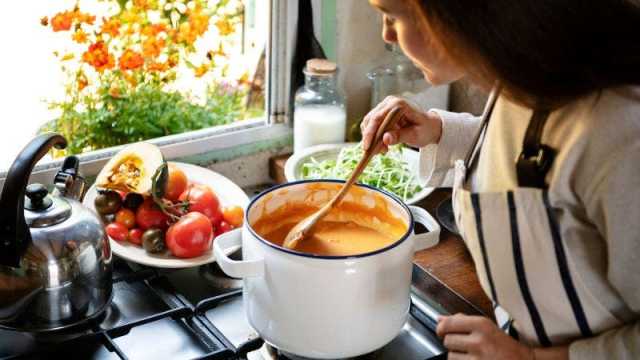 وصفة حساء اليقطين البسيطة واللذيذة