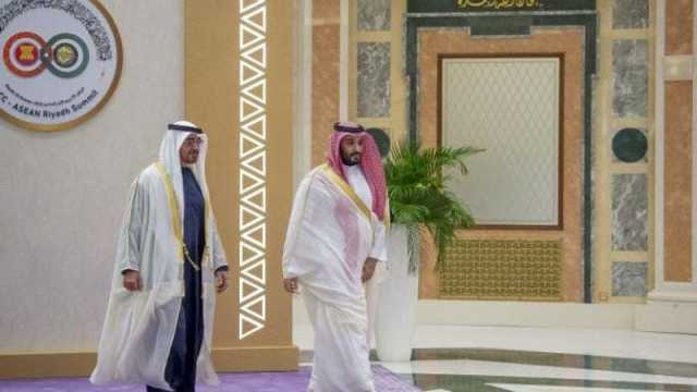 بن سلمان في قمة الخليج - آسيان يدعو لاقامة الدولة الفلسطينية