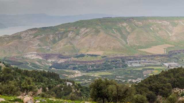 قوات النخبة تطوق الجولان