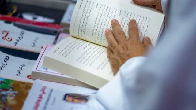 الشارقة للكتاب تستضيف أكثر من 100 كاتب في ركن تواقيع الكتب