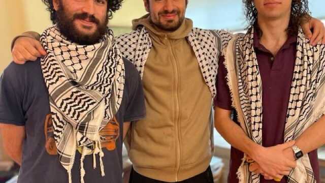 إطلاق النار على 3 طلاب في أمريكا لارتدائهم الكوفية الفلسطينية