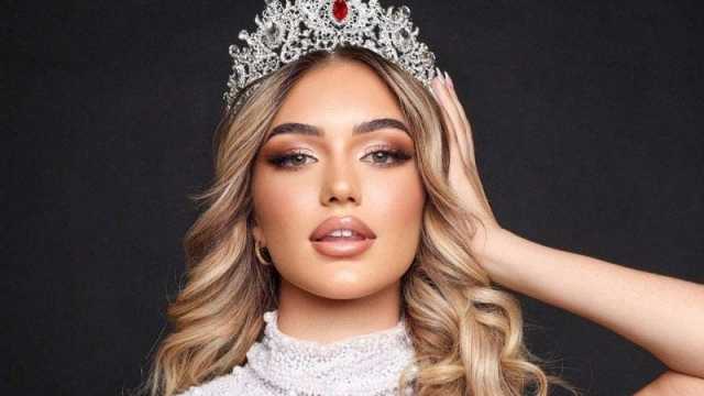 ألبانية تتوج بلقب ملكة جمال الأرض 2023 وتخطف الأنظار بجمالها