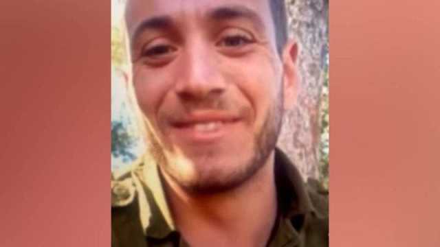 جندي إسرائيلي يتباهى بقتل طفلة في غزة.. ويعلق: نبحث عن الرضع