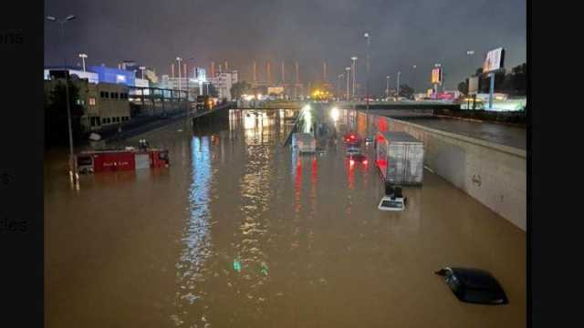 شاهد: فيضانات في لبنان