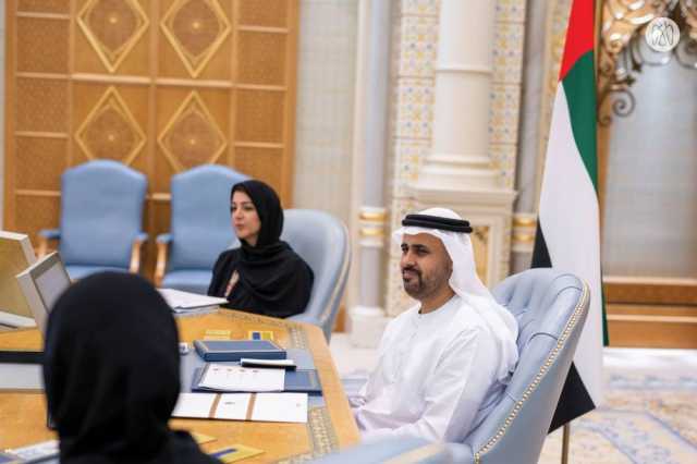 ذياب بن محمد: مبادرة «إرث زايد الإنساني» تؤكد التزام الإمارات بالتقدم الاجتماعي والاقتصادي