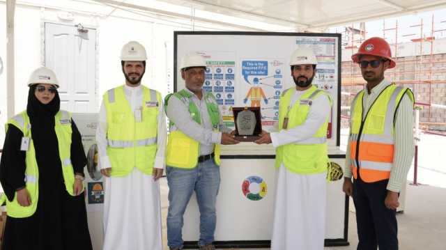 بلدية مدينة أبوظبي تنظم فعالية ترفيهية توعوية للعمال