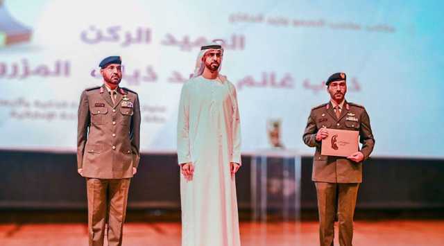 عمر العلماء يكرّم الفائزين بـ «جائزة القوات المسلحة للتميّز والابتكار»