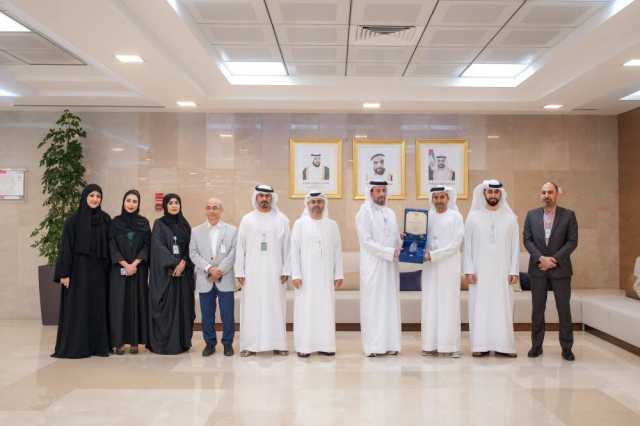 بلدية أبوظبي تفوز بجائزة «Ostar» العالمية