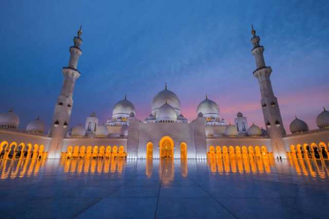 جامع الشيخ زايد يصدر التقويم الهجري