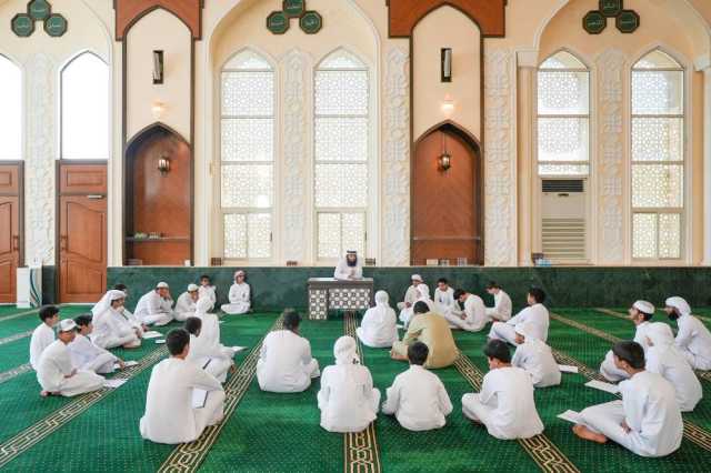 «إسلامية الشارقة» تطلق البرنامج الصيفي بمشاركة 660 طالباً وطالبة