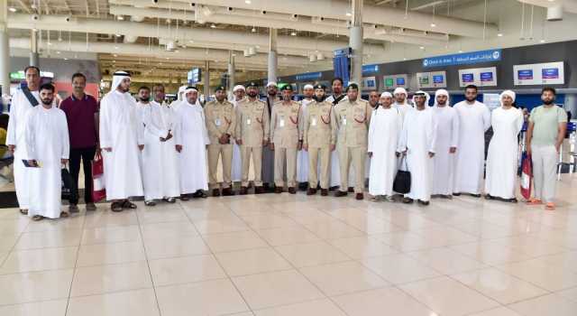 شرطة دبي تُسعد 60 موظفاً ومُتقاعداً برحلة عُمرة