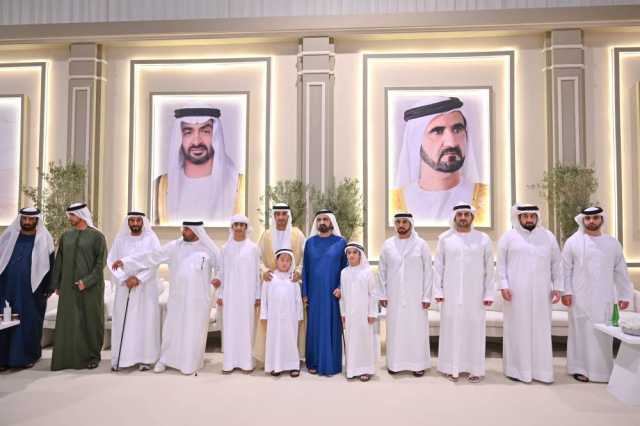 محمد بن راشد يحضر أفراح السبوسي والمنصوري في دبي
