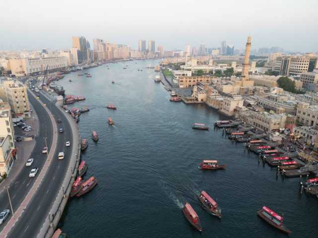 بلدية دبي تُرسي مشروعاً لتطوير الرصيف البحري للخور بـ 112 مليون درهم