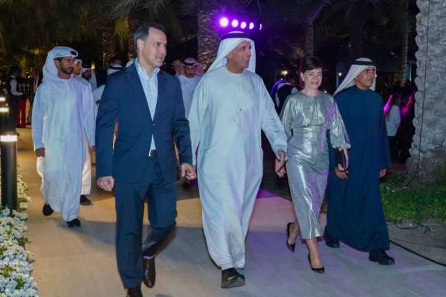 سعود بن صقر يحضر حفل عشاء للمشاركين في «قمة العرب للطيران»