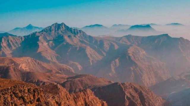 جبل جيس يسجل أقل حرارة في الإمارات بـ 2.4 درجة
