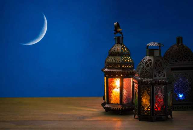 لجنة تحري رؤية هلال رمضان تهنئ القيادة الرشيدة بحلول الشهر الفضيل