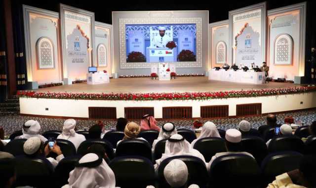 كفيف يبهر الحضور بصوته خلال رابع أيام جائزة دبي للقرآن