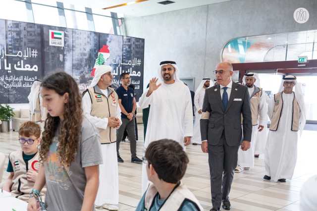 فيديو | ذياب بن محمد بن زايد يتفقد جهود حملة «الإمارات معك يا لبنان» في أبوظبي