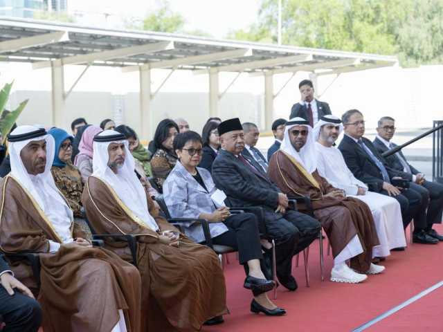 وزيرة خارجية إندونيسيا تفتتح مقر سفارة بلادها الجديد بأبوظبي