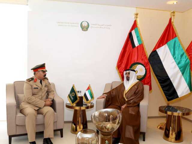 البواردي وقادة القوات المسلحة يستقبلون عدداً من ضيوف «دبي للطيران»