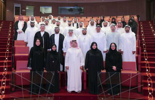 36 كاتب عدل خاصاً في أبوظبي يؤدون اليمين القانونية أمام وكيل دائرة القضاء