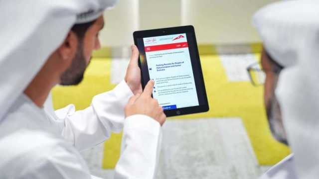 «طرق دبي» تعتمد التحوّل الرقمي في تصاريح المواقف المجانية