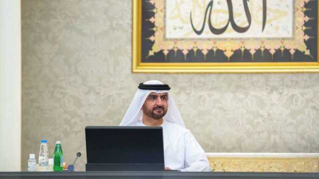 عبدالله بن سالم يترأس الاجتماع.. «تنفيذي الشارقة» يطلع على «بوابة البيانات الاجتماعية»
