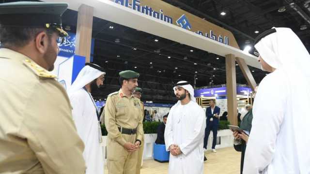 عبدالله المري يتفقد منصة شرطة دبي في «رؤية الإمارات»